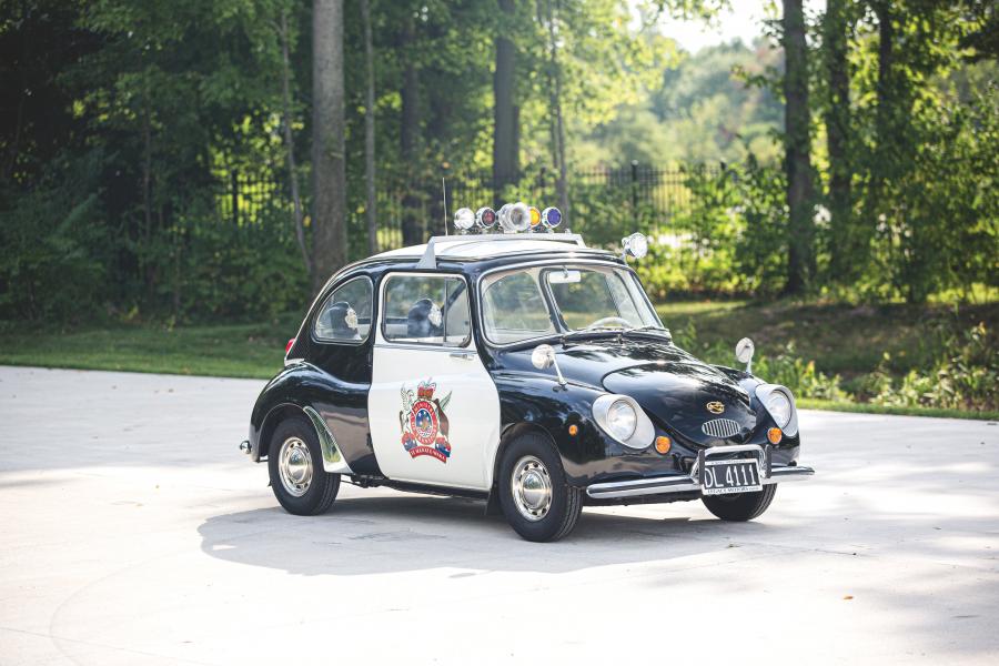  Subaru 360 Police Car 1970 года  (фото 1 из 39)